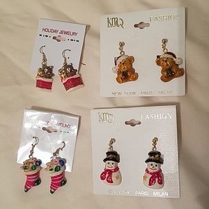 4 pairs Christmas earrings